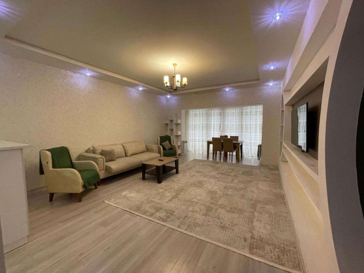 Ferienwohnung Park Azure Luxury Baku Exterior foto